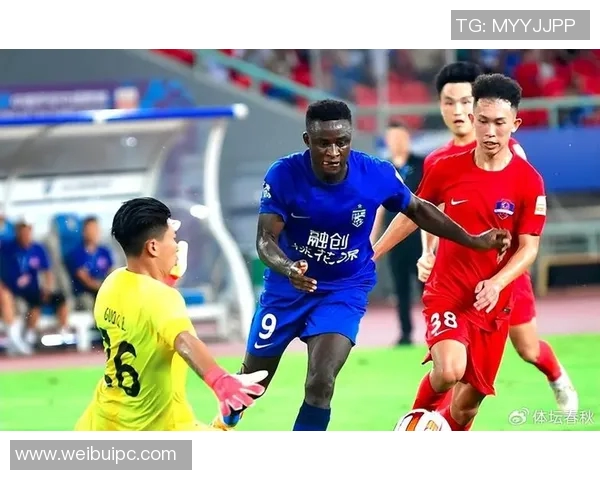 杭州足球队以61分领跑世界杯积分榜展现强劲实力 杭州足球队以61分领跑世界杯积分榜展现强劲实力