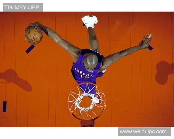 足球场上的飞人谁是弹跳最高的明星球员揭秘 足球场上的飞人谁是弹跳最高的明星球员揭秘