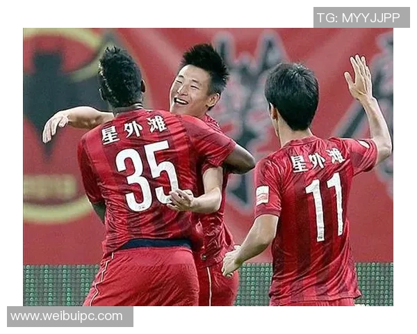 外滩足球明星阵容全解析及历史成就展示图表